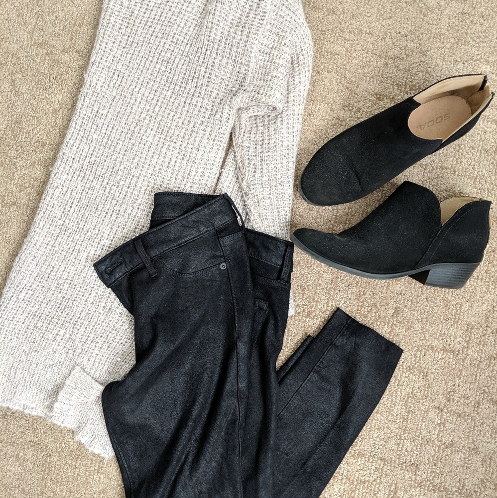 Old Navy Rockstar jeans